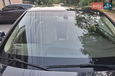 Седан Audi A4 2015 в 