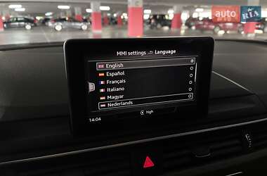 Седан Audi A4 2019 в 