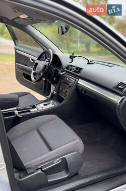 Седан Audi A4 2003 в 