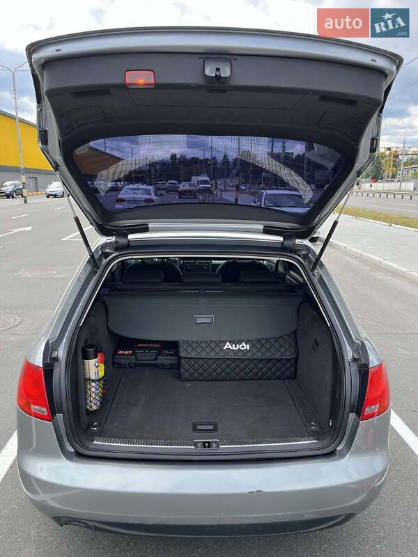 Универсал Audi A4 2005 в Киеве