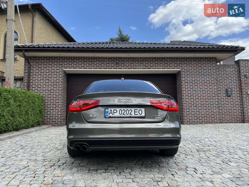 Седан Audi A4 2014 в Днепре