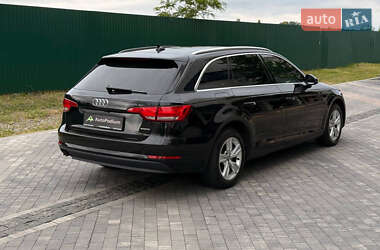 Универсал Audi A4 2017 в 
