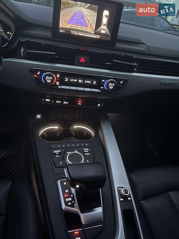 Седан Audi A4 2015 в Камені-Каширському