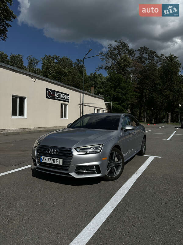 Audi A4 2016