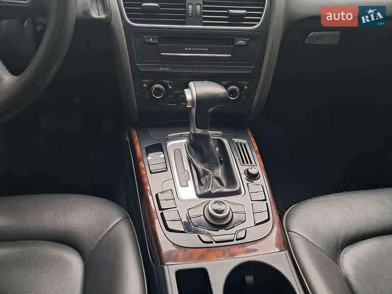 Універсал Audi A4 2010 в Сумах