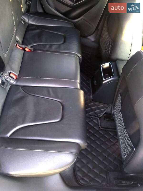 Седан Audi A4 2014 в Чернигове