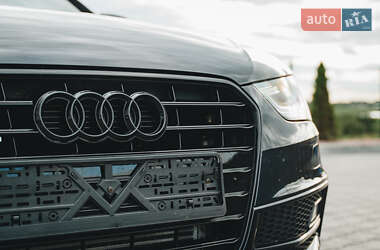 Седан Audi A4 2015 в 