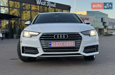 Седан Audi A4 2018 в 