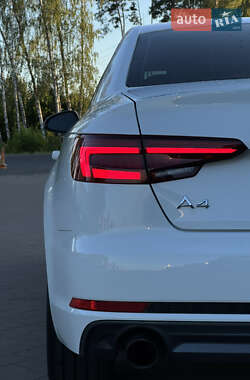 Седан Audi A4 2018 в 