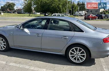 Седан Audi A4 2015 в 