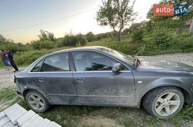 Седан Audi A4 2000 в 