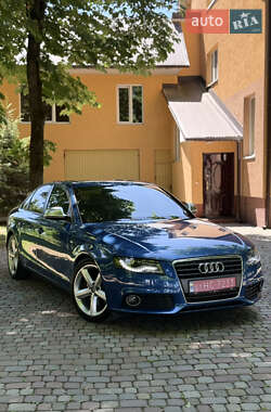 Седан Audi A4 2010 в Тячеві