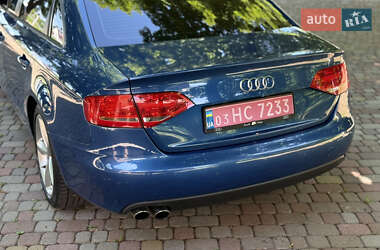 Седан Audi A4 2010 в 