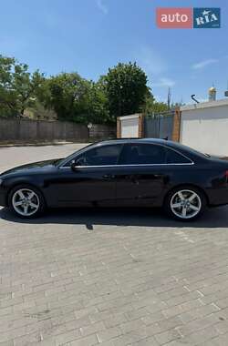 Седан Audi A4 2011 в 