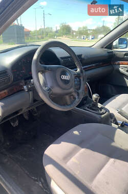 Универсал Audi A4 1997 в 