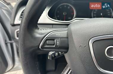 Седан Audi A4 2013 в 