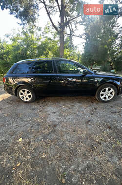 Универсал Audi A4 2006 в 