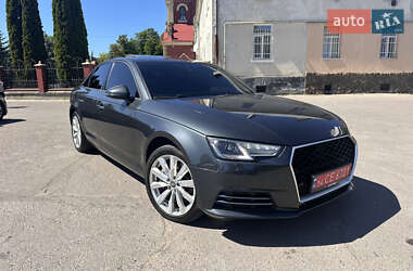 Седан Audi A4 2017 в Львове