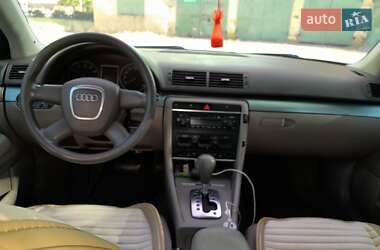 Седан Audi A4 2006 в 
