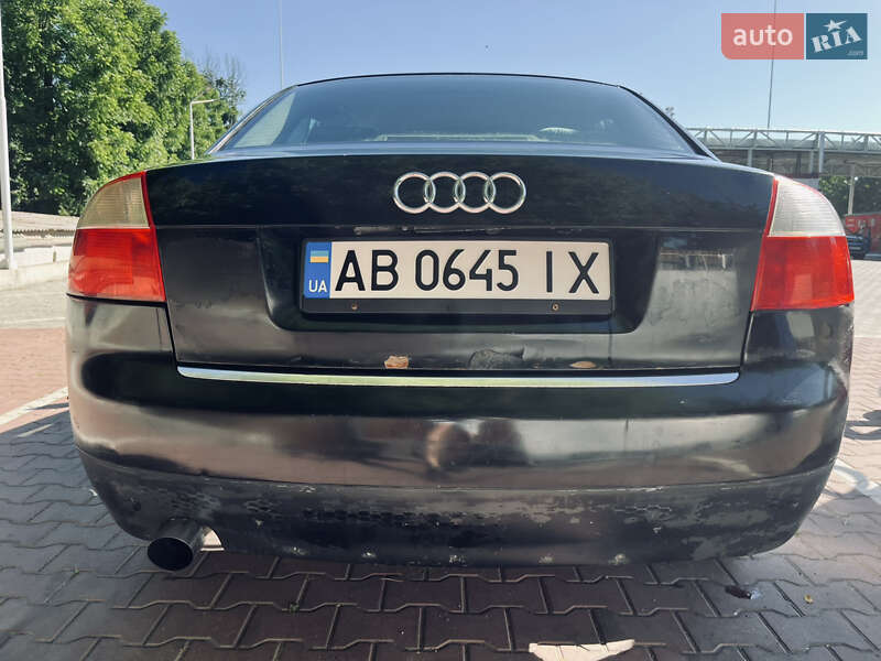 Седан Audi A4 2001 в Виннице