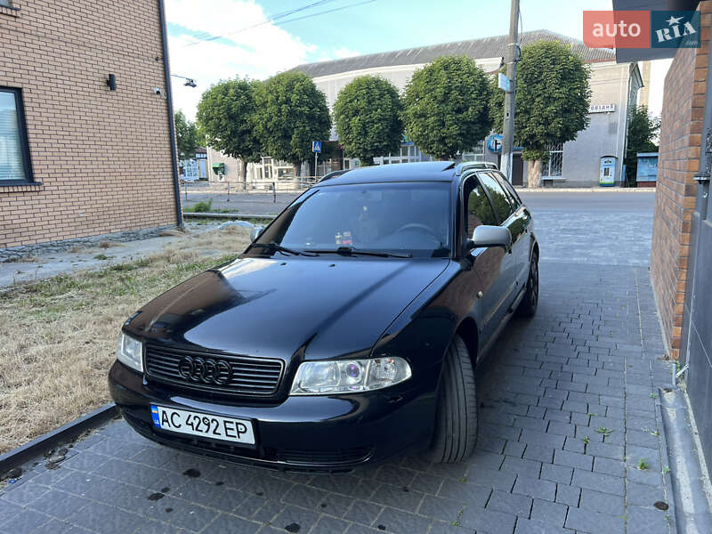 Универсал Audi A4 1997 в Ратным