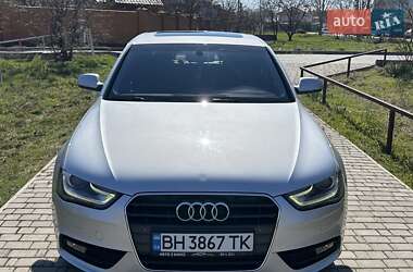Седан Audi A4 2014 в Чорноморську