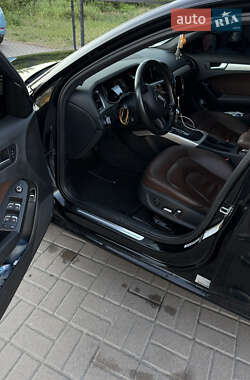 Седан Audi A4 2013 в 