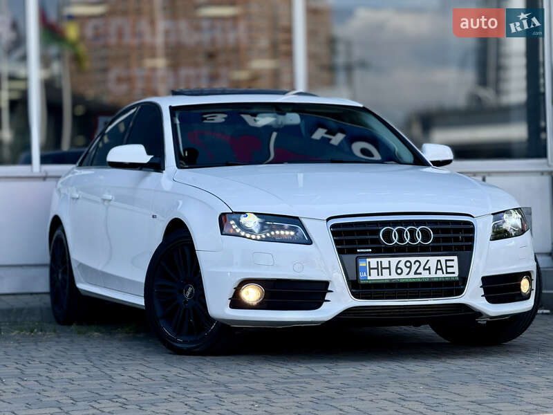 Седан Audi A4 2012 в Одессе