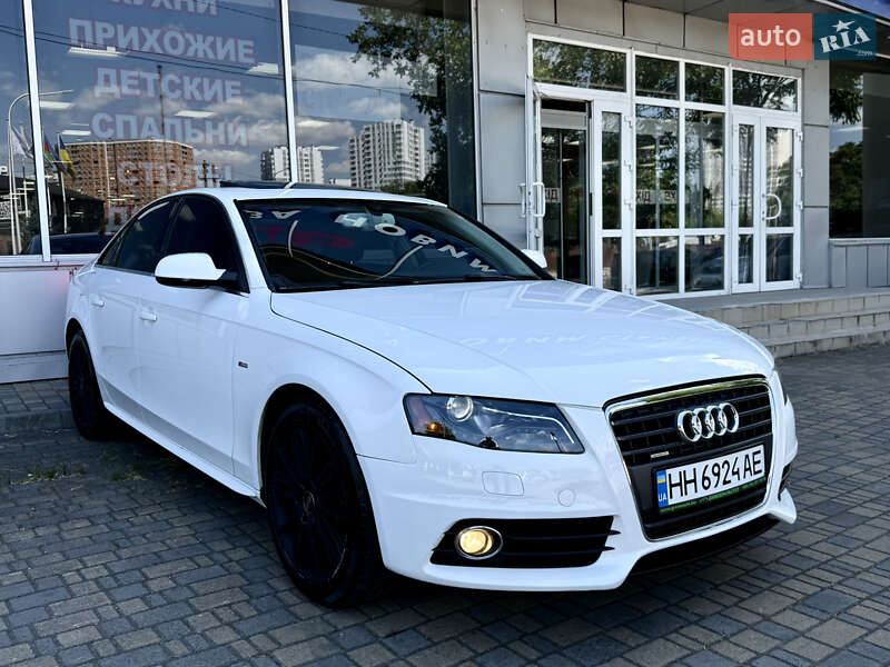 Седан Audi A4 2012 в Одессе