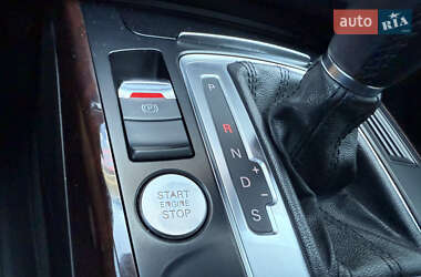 Седан Audi A4 2012 в 
