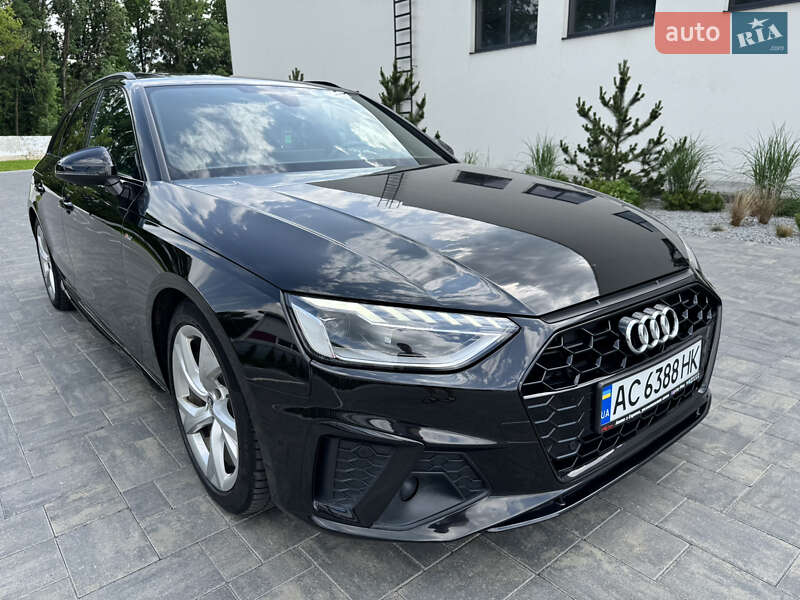 Универсал Audi A4 2019 в Луцке