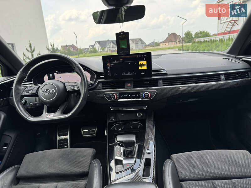 Универсал Audi A4 2019 в Луцке
