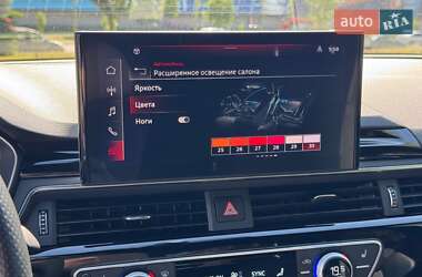 Седан Audi A4 2021 в 