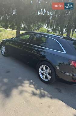 Универсал Audi A4 2018 в 