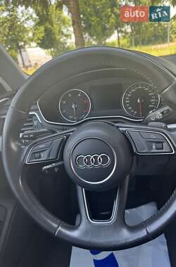 Универсал Audi A4 2018 в 