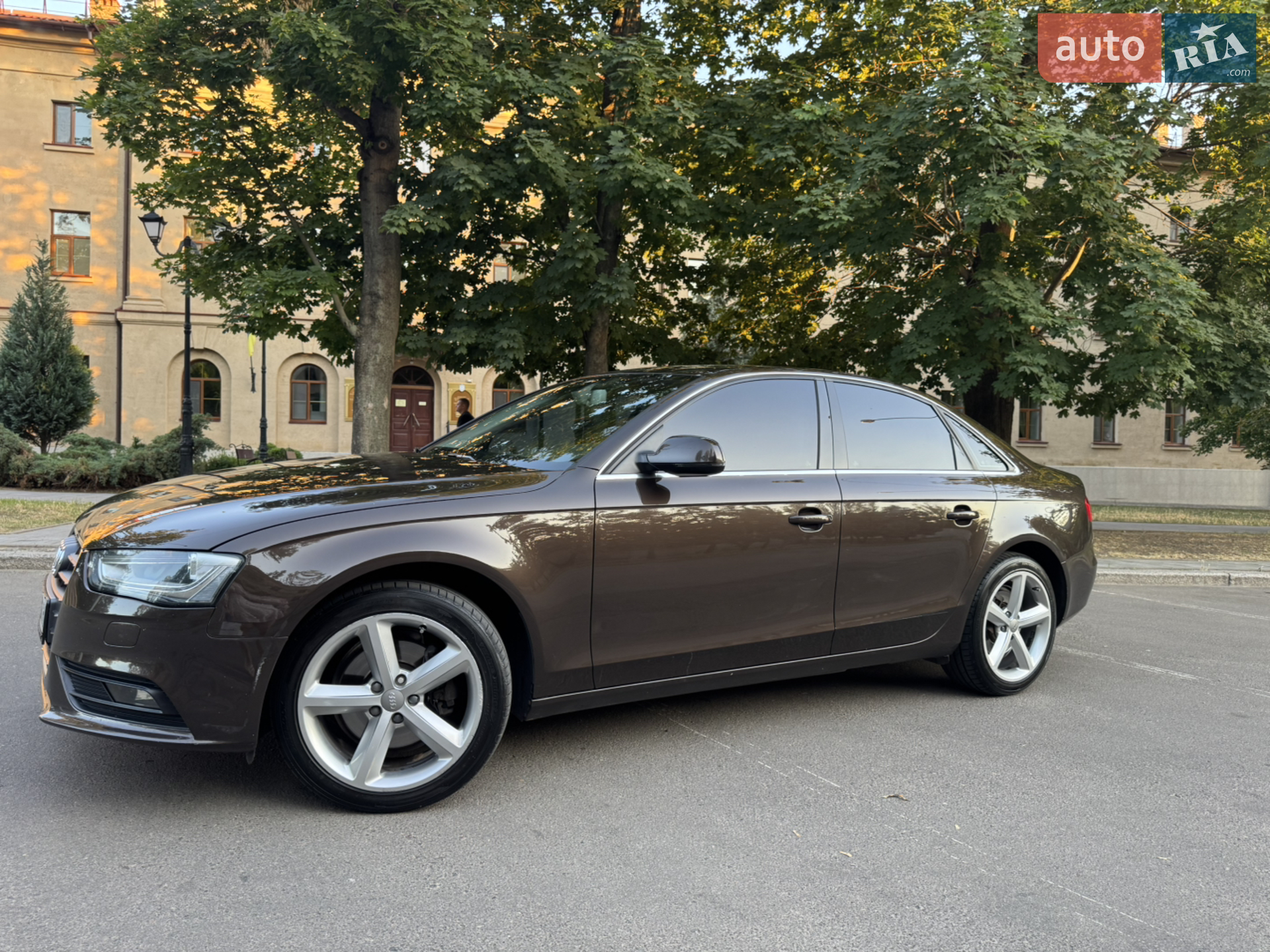 2012 Audi A4 - мініатюра 4