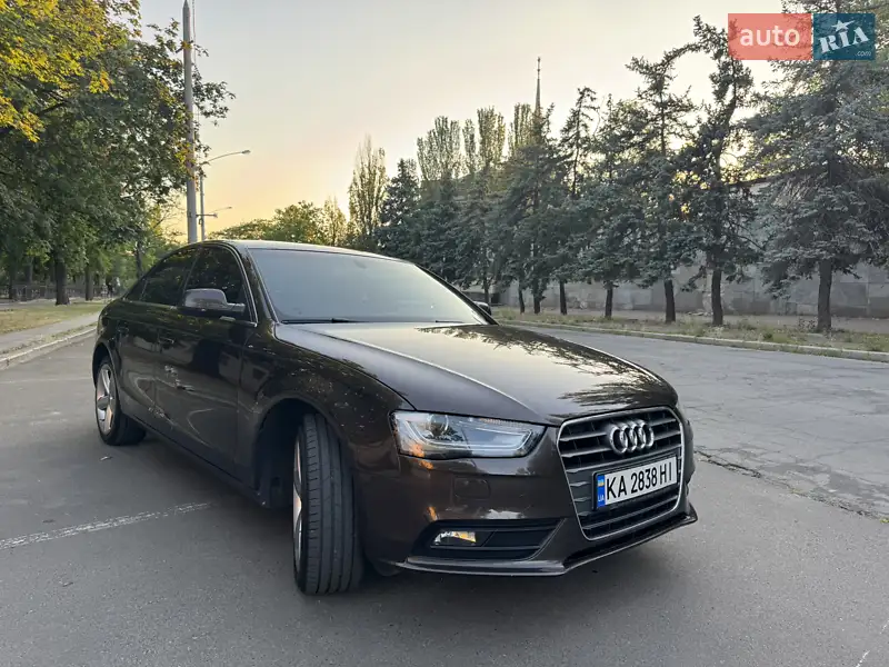 Audi A4 2012
