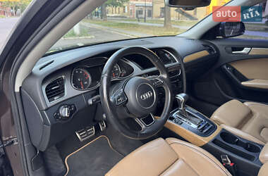 Седан Audi A4 2012 в 