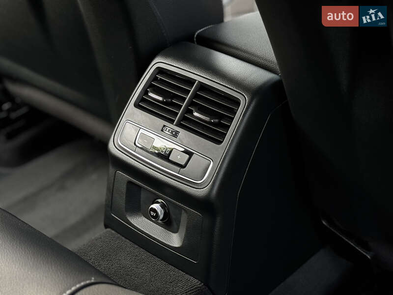 Универсал Audi A4 2021 в Львове