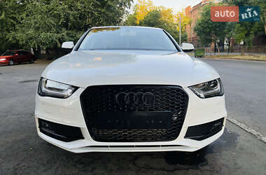 Седан Audi A4 2014 в Одессе