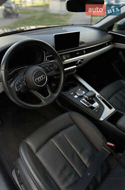 Седан Audi A4 2018 в 