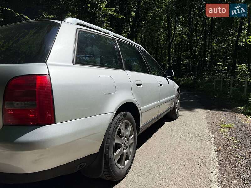 Универсал Audi A4 1999 в Луцке