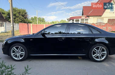 Седан Audi A4 2015 в 