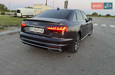 Седан Audi A4 2021 в 