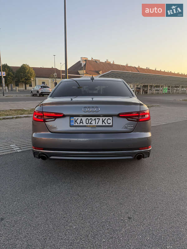 Седан Audi A4 2017 в Ужгороде