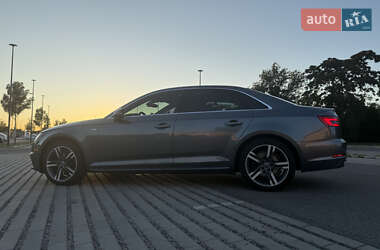 Седан Audi A4 2017 в 