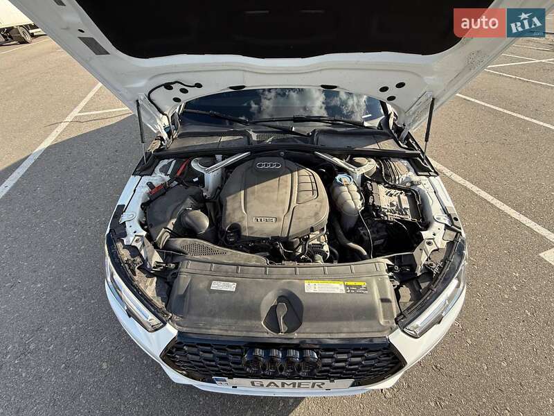 Седан Audi A4 2018 в Києві