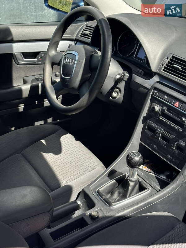 Универсал Audi A4 2006 в Смеле