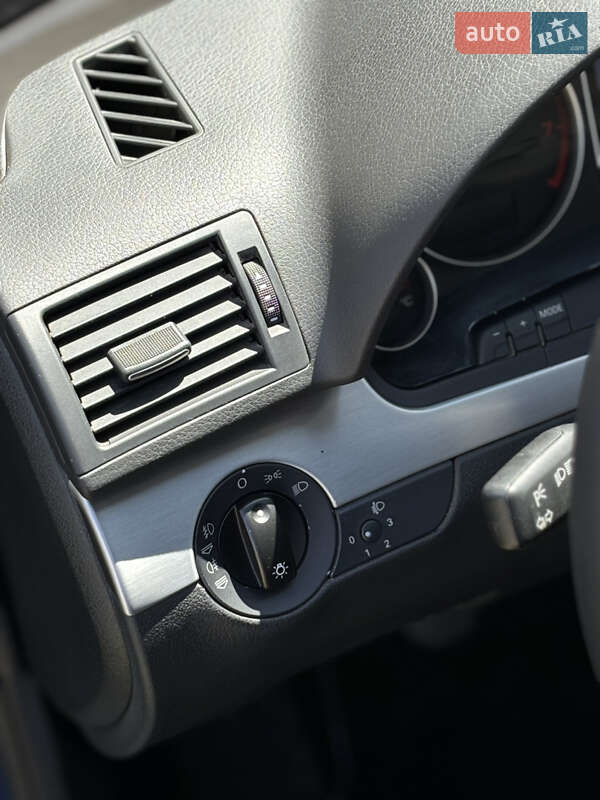Универсал Audi A4 2006 в Смеле