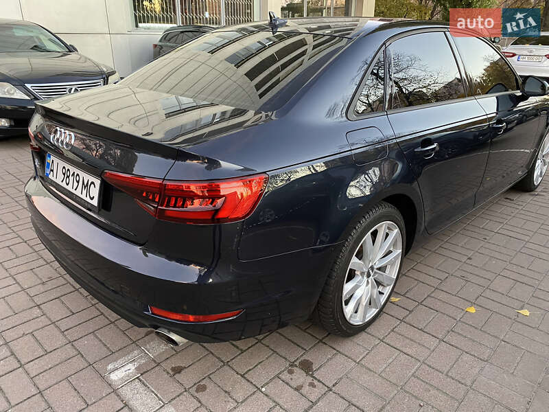 Седан Audi A4 2016 в Києві
